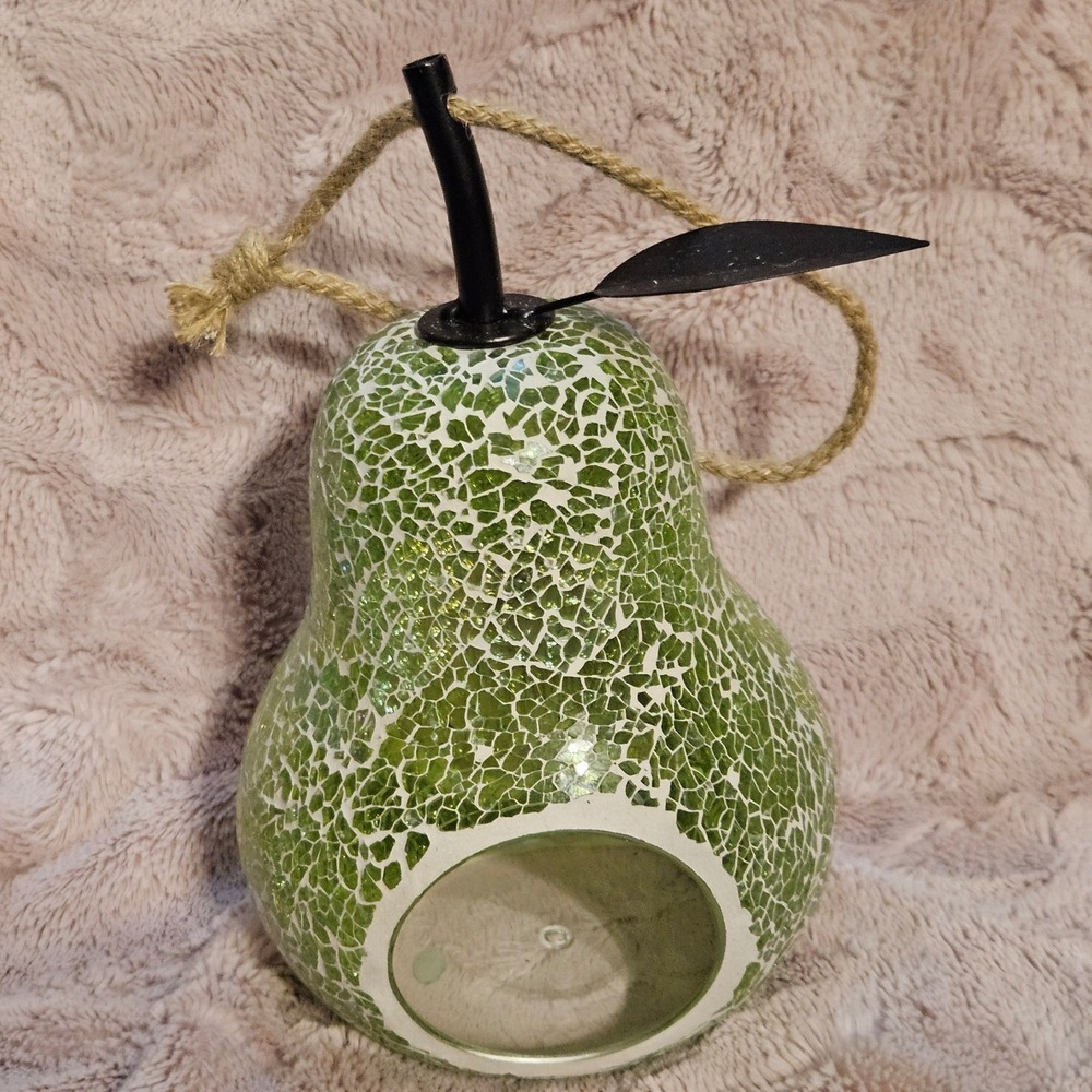 Green Mosaic Glass Pear Bird Feeder Hanging Garden Decor Outdoor Yard Farmhouse